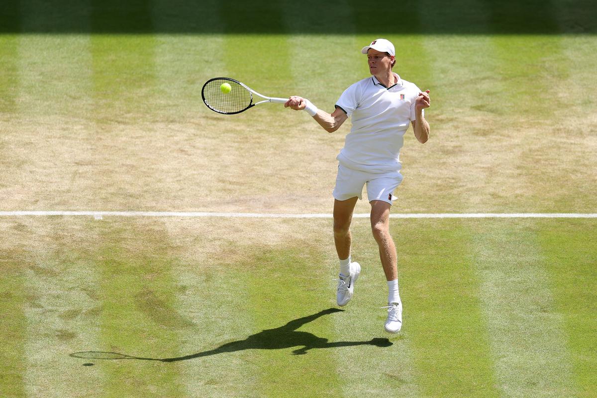 Sinner, de neoprit la Wimbledon! Liderul mondial este la două victorii de titlu