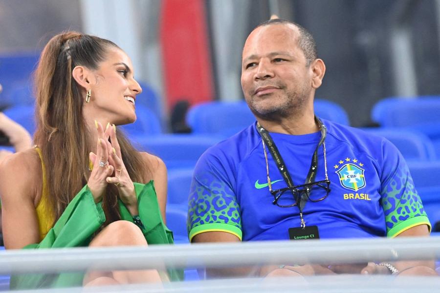 Tatăl lui Neymar, cerere pentru fiul său: „Continuă să joci fotbal!”