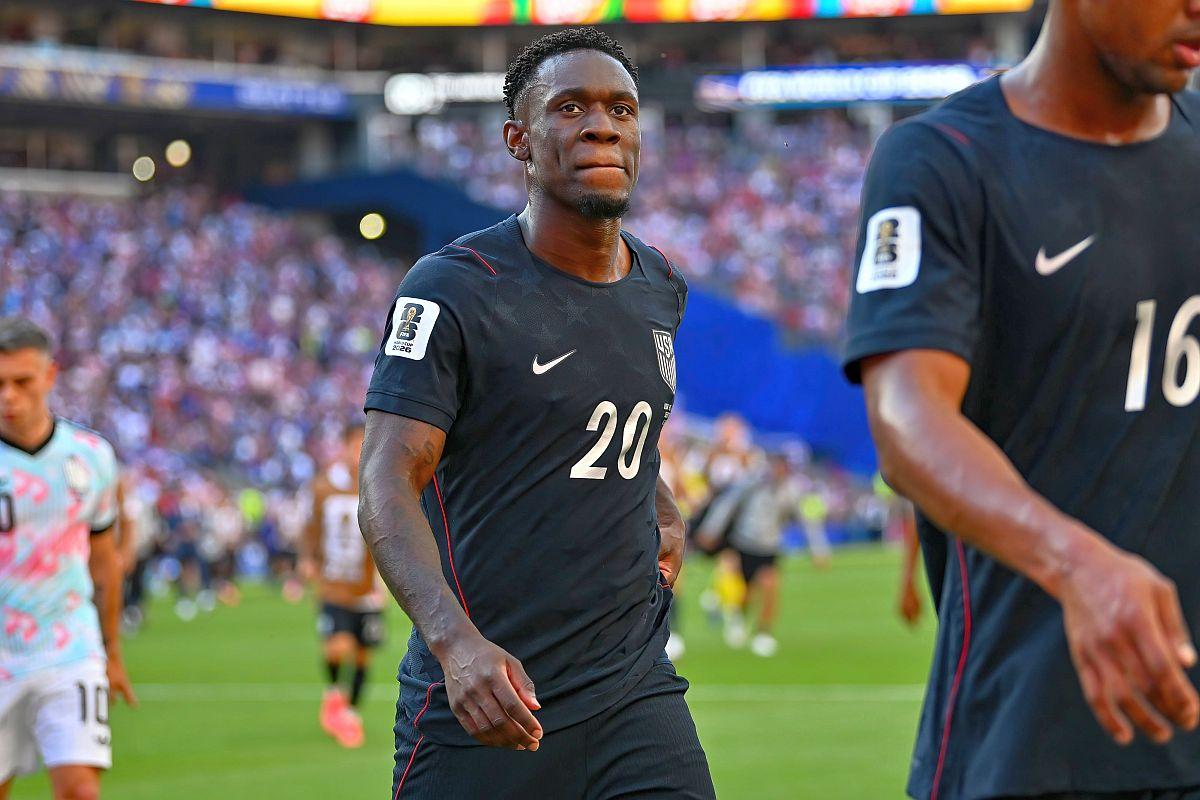 Suspendat pe teren?! Cifrele șocante ale lui Balogun, atacantul pentru care Trump a sunat la FIFA