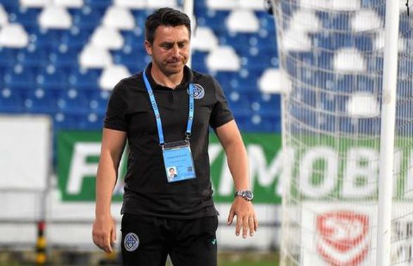 Ilie Poenaru și-a distrus doi jucători, imediat după înfrângerea cu FCU Craiova: „Suntem repetenți! S-a terminat cu fotbalul din gleznă”