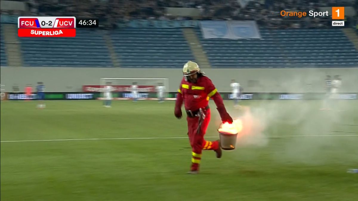 Interziși după comportamentul din derby-ul FCU - CS Universitatea Craiova! Măsurile anunțate de Jandarmeria Română