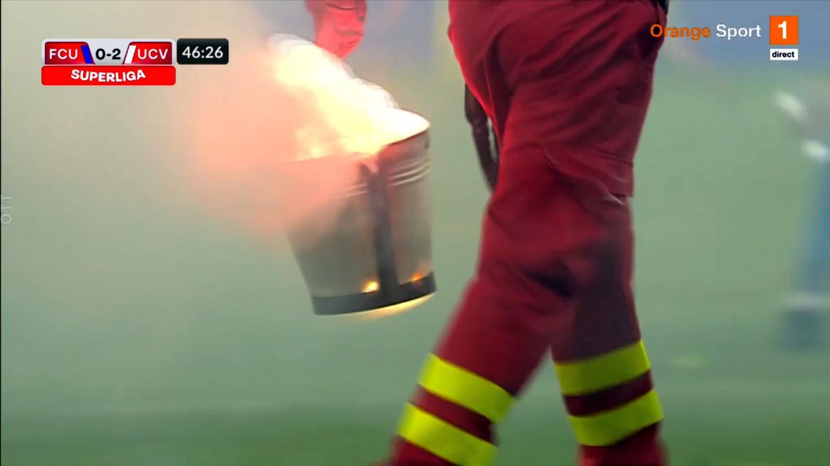 Interziși după comportamentul din derby-ul FCU - CS Universitatea Craiova! Măsurile anunțate de Jandarmeria Română