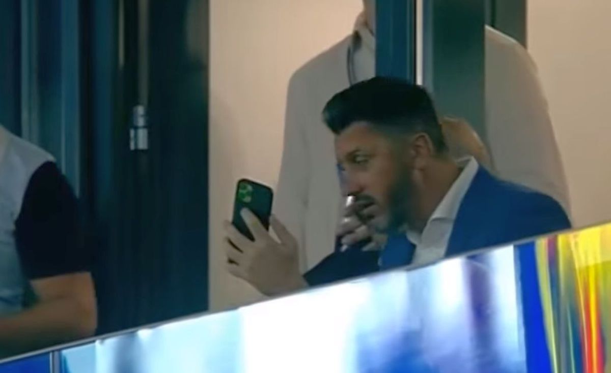 Un acționar din Liga 1, exasperat de ratarea lui Tavi Popescu » Cum a fost surprins la FCSB - CFR Cluj + ce explicație a dat