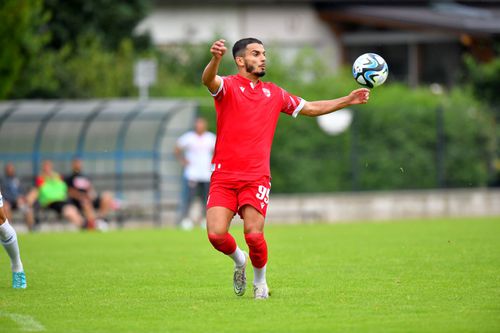 Lovitură pentru Dinamo: Ghezali nu va juca toată luna august!
