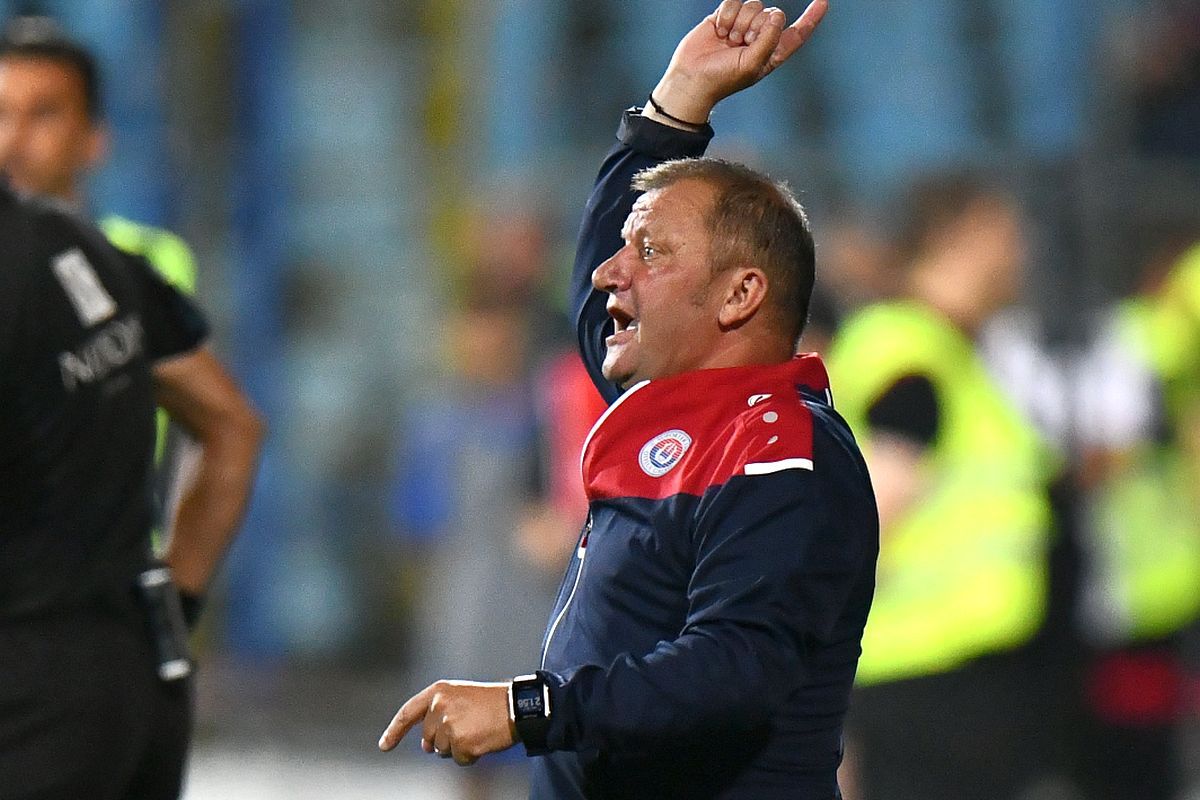 Dorinel Munteanu, o nouă izbucnire: „Întâi să joace, apoi să-și dea cu părerea!”