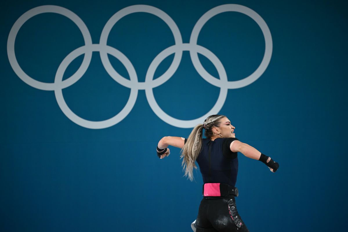 Mihaela Cambei, medalie de argint la Paris în competiția categoriei 49 kg » Chinezoaica i-a luat aurul la ultima încercare