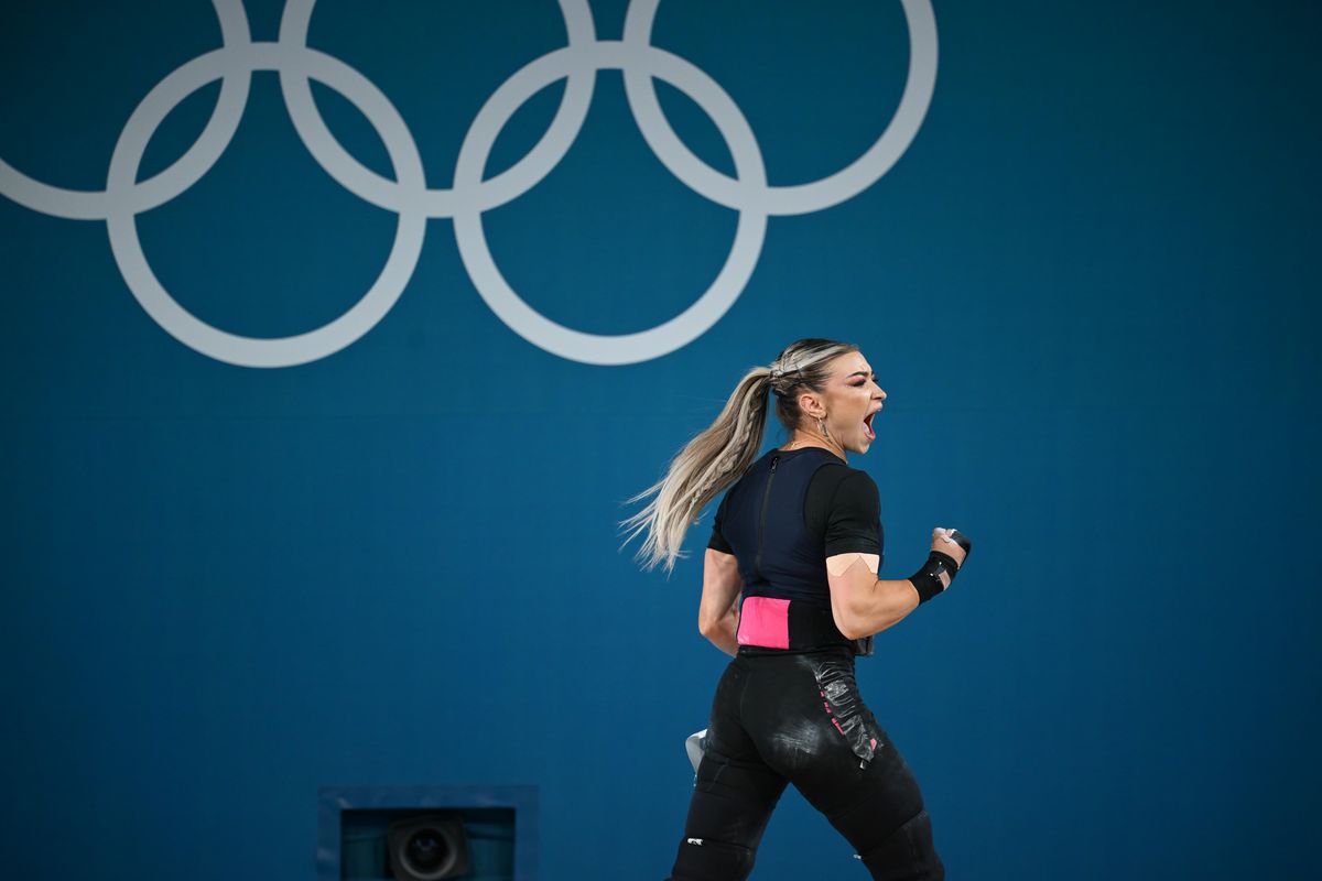 Mihaela Cambei, medalie de argint la Paris în competiția categoriei 49 kg » Chinezoaica i-a luat aurul la ultima încercare