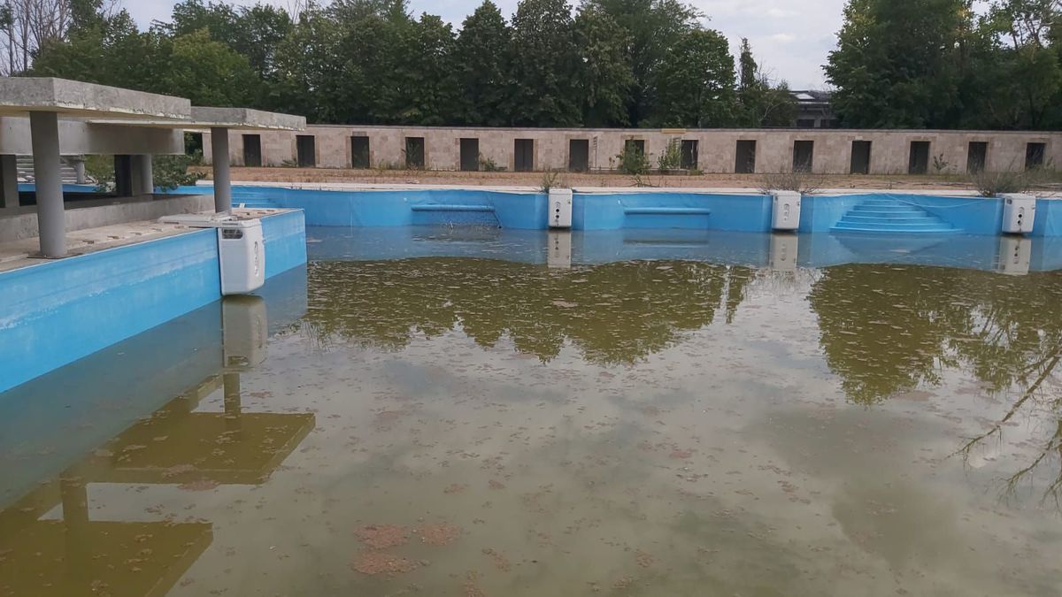 Ștrandul rațelor sălbatice » De 4 ani, autoritățile blochează renovarea Bazei Tineretului