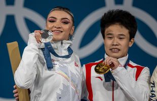 Mihaela Cambei, prima reacție după ce a câștigat argintul olimpic la haltere: „Dacă nu ai cap, nu reușești, credeți-mă! Trebuie să te lupți foarte mult și cu frica”