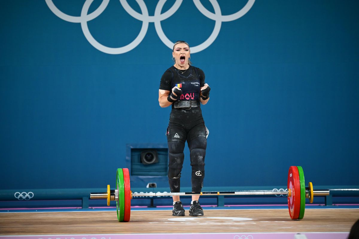 Mihaela Cambei, medalie de argint la Paris în competiția categoriei 49 kg » Chinezoaica i-a luat aurul la ultima încercare