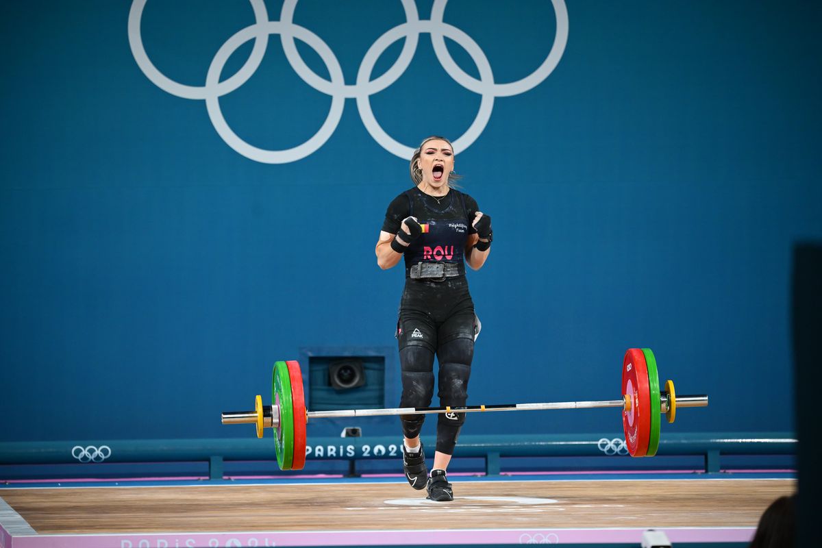 Mihaela Cambei, medalie de argint la Paris în competiția categoriei 49 kg » Chinezoaica i-a luat aurul la ultima încercare