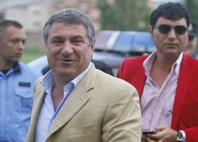 Victor Becali îl contrazice pe Cristi Borcea: „Domne, nu așa rezolvi problema lui Dinamo!”