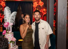 Leo Messi, surprins și el de „Kiss Cam”-ul Coldplay! Cum au reacționat argentinianul și soția lui