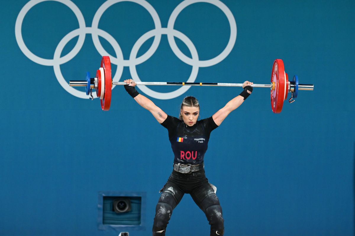 Mihaela Cambei, medalie de argint la Paris în competiția categoriei 49 kg » Chinezoaica i-a luat aurul la ultima încercare