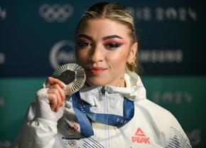 Tatăl Mihaelei Cambei, dezvăluiri tulburătoare despre medaliata cu argint de la Paris: „Plângea când venea acasă, o făceau țărancă”