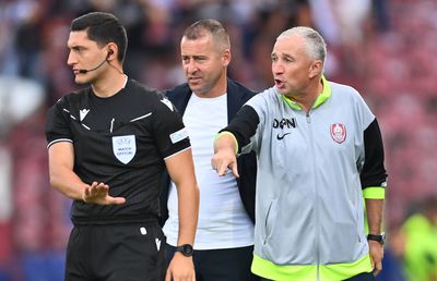 Lovitură de teatru: Dan Petrescu la CFR Cluj! Comeback de senzație în Gruia