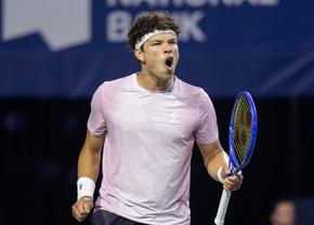 În semifinalele de la Toronto, ambii jucători din Top 5 au fost eliminați » Cine se duelează pentru trofeu în Canada