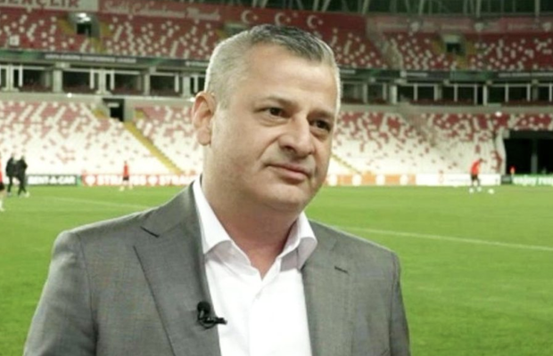 Și-a dat demisia de la CFR Cluj: „Am decis să ne strângem mâna” » Neluțu Varga a reacționat imediat
