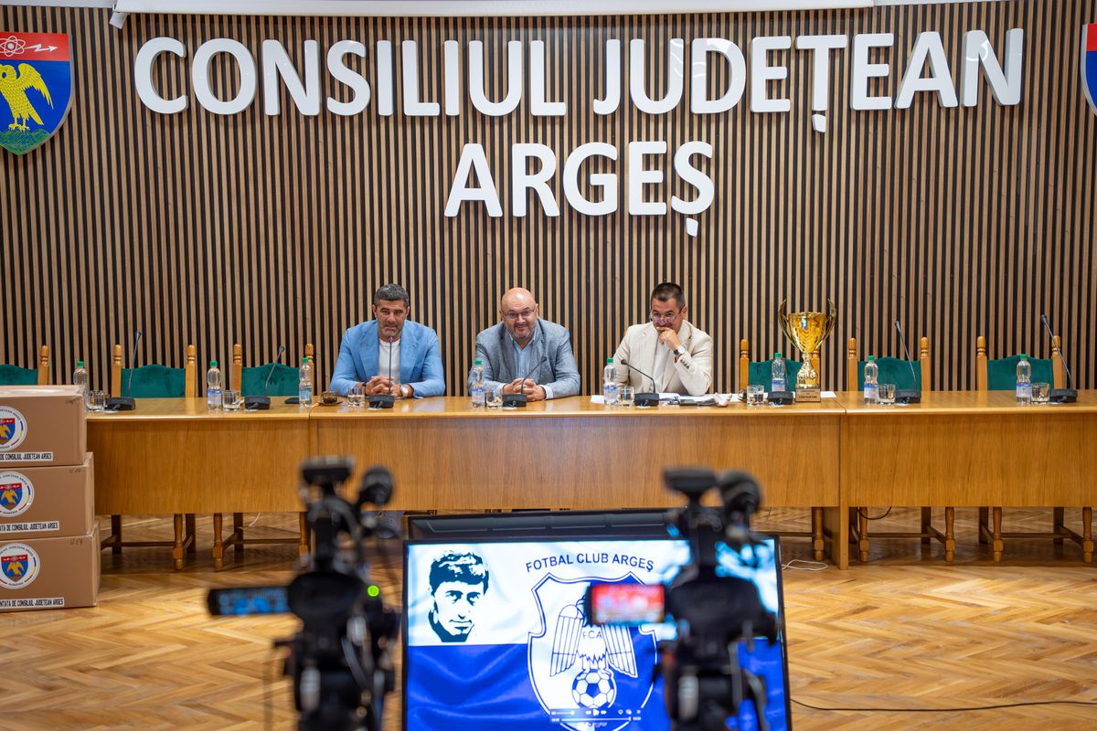FC Argeș - echipamente Consiliul Judetean