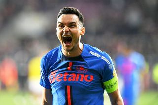 Liderul din vestiarul FCSB își bagă colegii în ședință înainte de Aberdeen: „Să fim maturi! Nu trebuie să ne relaxăm”