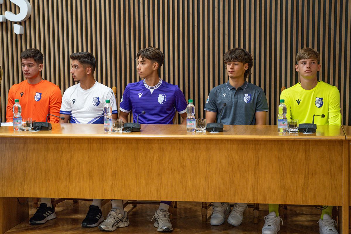 FC Argeș - echipamente Consiliul Judetean