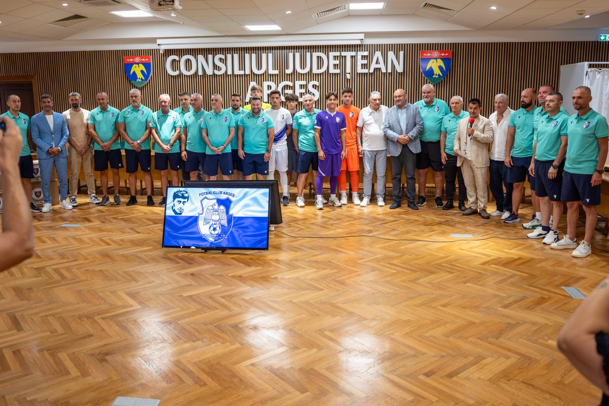 FC Argeș - echipamente Consiliul Judetean