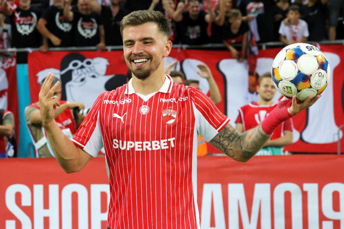 Tricoul de hattrick al lui Danny Armstrong, scos la licitație » A pornit de la 1.000 lei, dar s-a ajuns în 24h la o sumă prohibitivă!