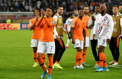 Germania - Olanda 2-4 / VIDEO Portocala Electronică » Repriză de vis şi revenire senzaţională a Olandei: „Koeman are mână de aur" + Nemții criticați