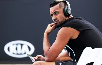 Kyrgios a creat un sondaj, imediat după gestul lui Djokovic la US Open: „Câți ani?”