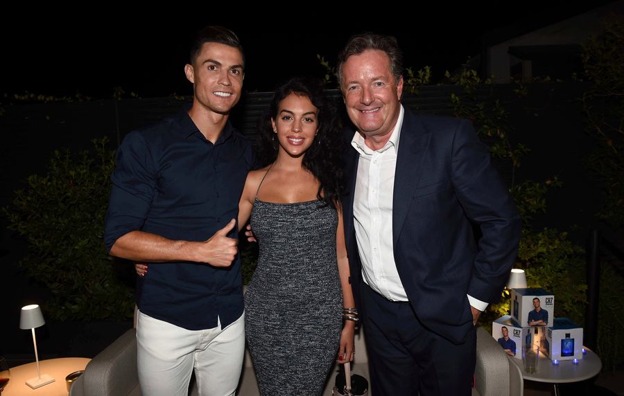 Cristiano Ronaldo, Georgina Rodriguez și Piers Morgan Răspunsul genial al lui Cristiano Ronaldo la întrebarea: „Cine a fost cel mai mare fotbalist împotriva căruia ai jucat?”