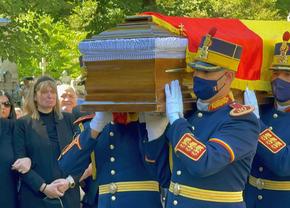 Ivan Patzaichin a fost înmormântat, astăzi, în Cimitirul Bellu » Fiica legendarului campion, discurs emoționant: „Tatăl meu a fost Ivan Inimă de Aur”