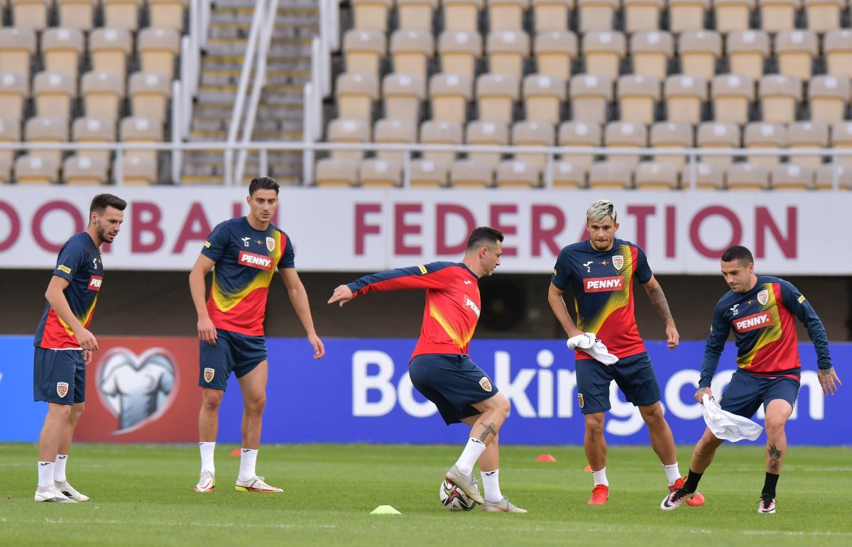 Ianis Hagi are COVID-19 și ratează meciul cu Macedonia de Nord! Ceilalți 3 „tricolori”, testați negativ