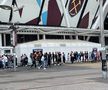 WEST HAM - FCSB, coadă la casele de bilete