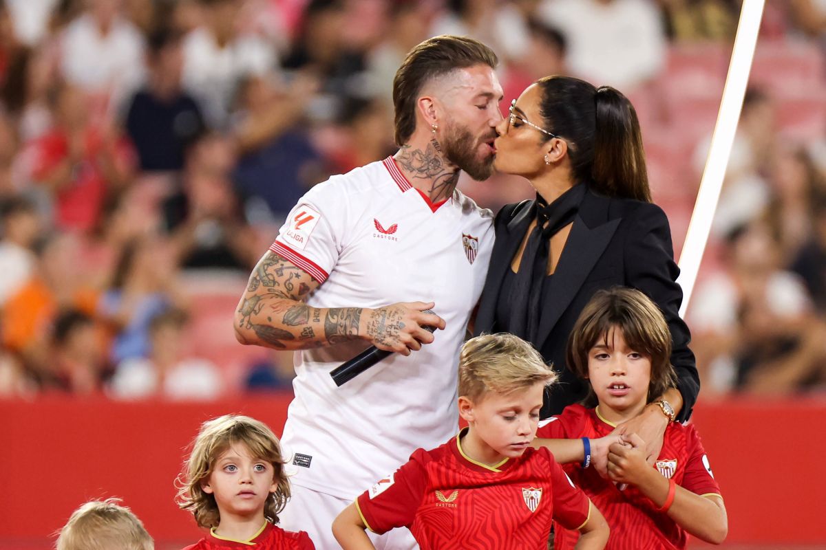 Imagini formidabile cu Sergio Ramos la prezentarea la Sevilla » A început să plângă pe teren