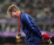 Hunter Woodhall pe podiumul olimpic FOTO Guliver/GettyImages