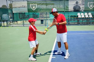 Antrenor de tenis român, stabilit de 18 ani în Cipru: „Lucrurile au luat-o razna” » Cât costă chiriile în Limassol + cine e sportivul-fenomen în țara Afroditei: „Ca Halep și Năstase”