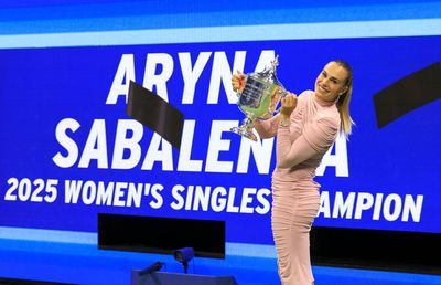 Ce s-a întâmplat în culise, după finala Sabalenka - Anisimova » Imaginile „scăpate” pe internet + rochia aleasă de campioană pentru poza oficială