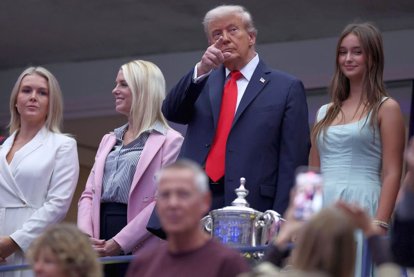 Donald Trump, în tribune la finala US Open. Sursa foto: Imago Images