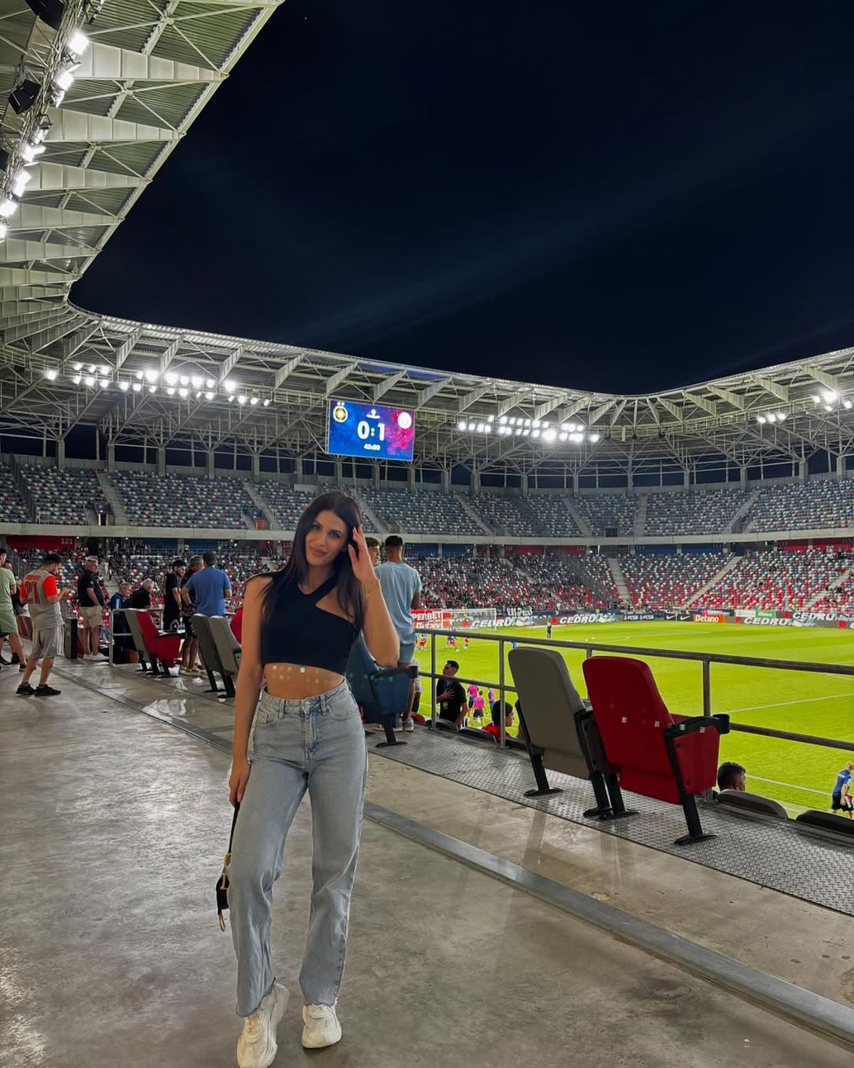 Nunta sezonului la Dinamo! Fotbalistul a făcut pasul cel mare: petrecere în stil ultras, cu torțe și scandări