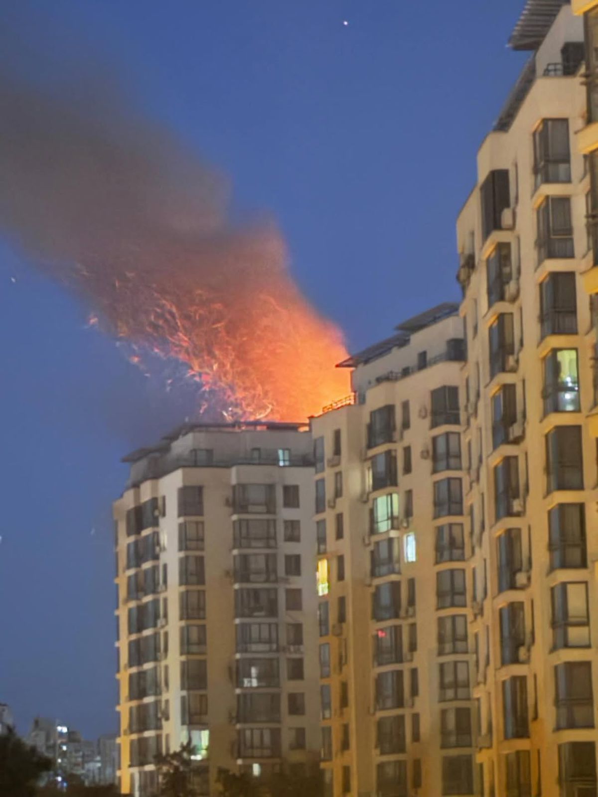 Casa unui internațional ucrainean, lovită de rachete în ultimul atac al Rusiei! Soția însărcinată era în clădire