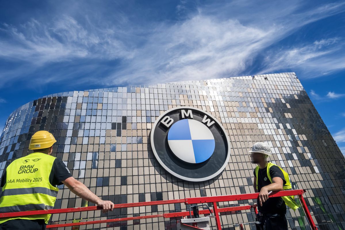 Pregătiri pentru Salonul Auto de la Munchen // foto: Imago