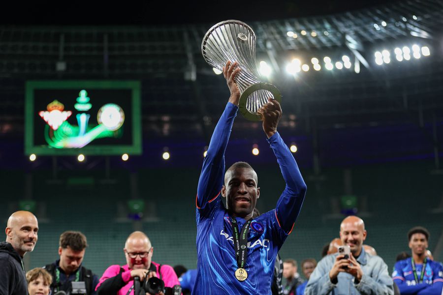 Aproape imposibil! Ce condiție trebuie să îndeplinească Nicolas Jackson pentru ca Bayern să-l transfere definitiv