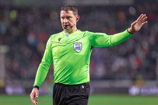 În iarnă a condus-o pe FCSB în Europa League, acum a fost delegat la Cipru - România + Ce meciuri au primit arbitrii români
