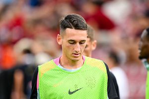 Rapid confirmă oficial tratativele pentru Alin Fică: „E un jucător pe care plătim bani. Costel şi-l doreşte”