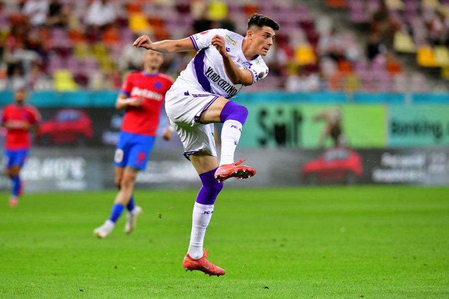 Dinamo a stabilit prima țintă din mercato » Vrea să-l transfere pe fotbalistul dorit insistent și de FCSB