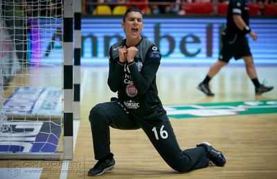 ESBJERG - CSM BUCUREȘTI 22-24 // VIDEO Denisa Dedu nominalizată la titlul de cea mai bună jucătoare a rundei în Liga Campionilor: „Sunt foarte fericită”
