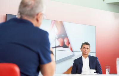 EXCLUSIV Întrebarea care l-a făcut pe Răzvan Lucescu să exclame: "Nea Ovidiu, ajungeți direct la pușcărie!"