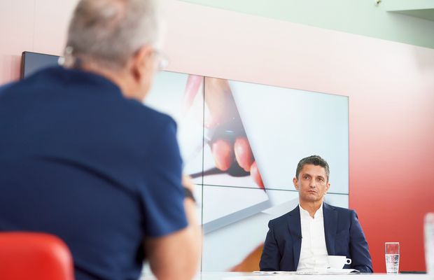 EXCLUSIV Întrebarea care l-a făcut pe Răzvan Lucescu să exclame: "Nea Ovidiu, ajungeți direct la pușcărie!"