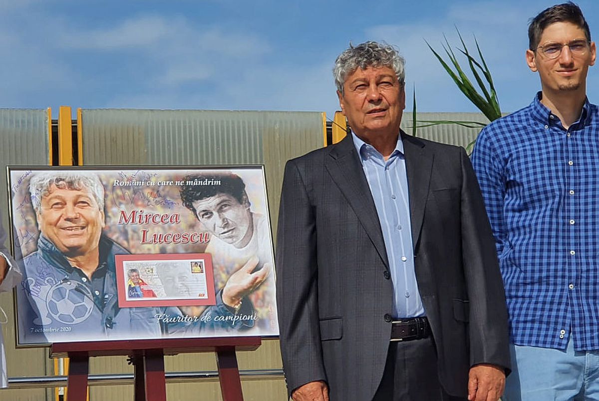 VIDEO + FOTO Moment inedit pentru Mircea Lucescu! Antrenorul a primit un timbru: „Reînvie întreaga atmosferă din anii precedenți”