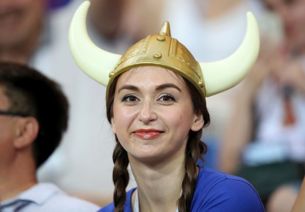 Islanda - România, fără cele mai sexy fane din Europa